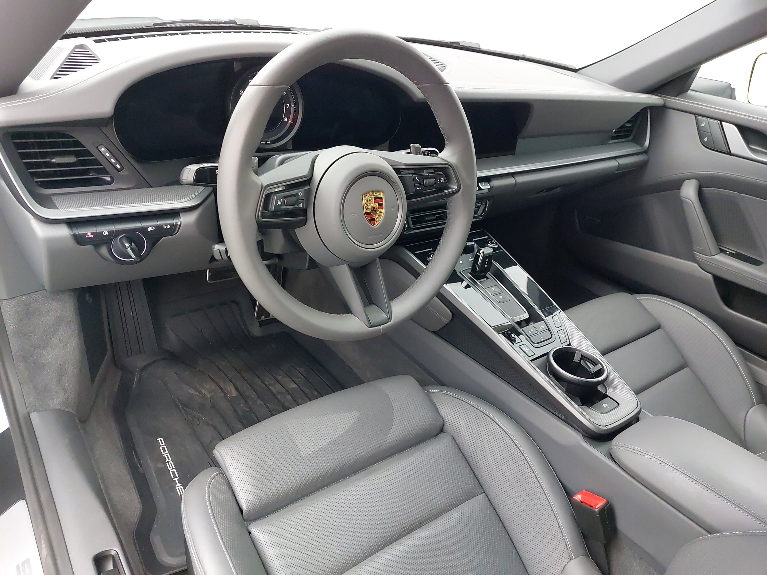 2024 Porsche 911 S photo 4