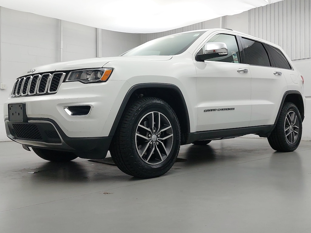 Used 2018 Jeep Grand Cherokee Limited 4x4 SUV