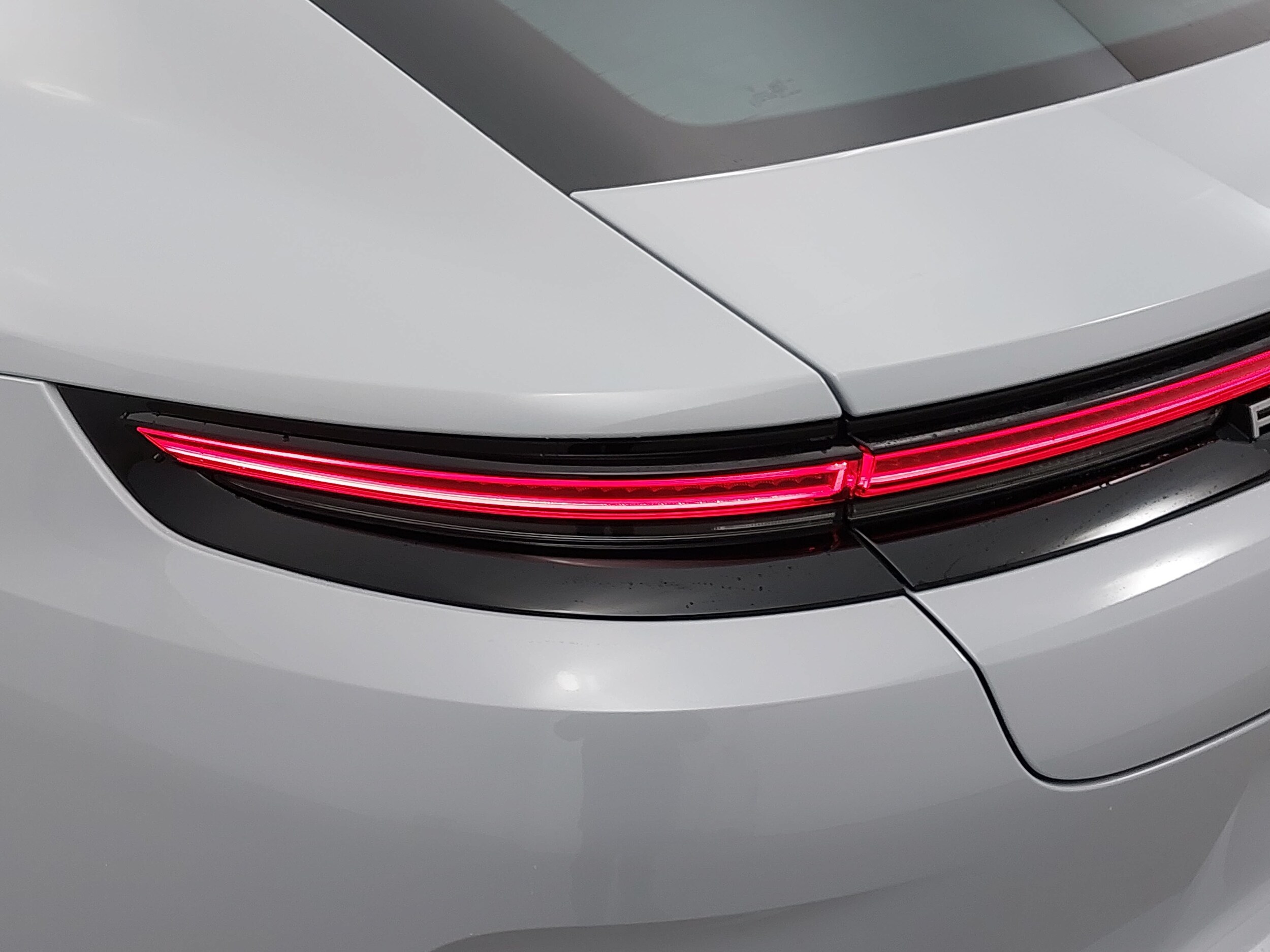 2026 Porsche Panamera Base - Photo 35