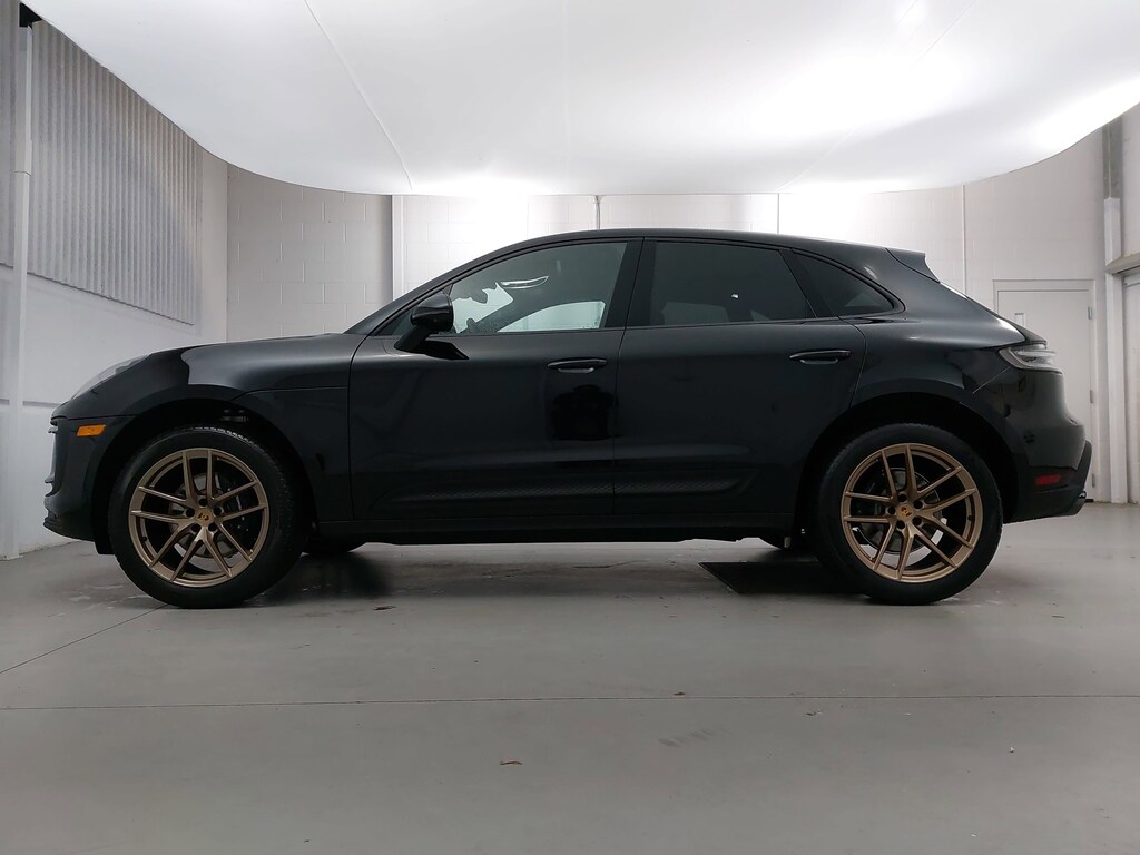 New 2026 Porsche Macan SUV