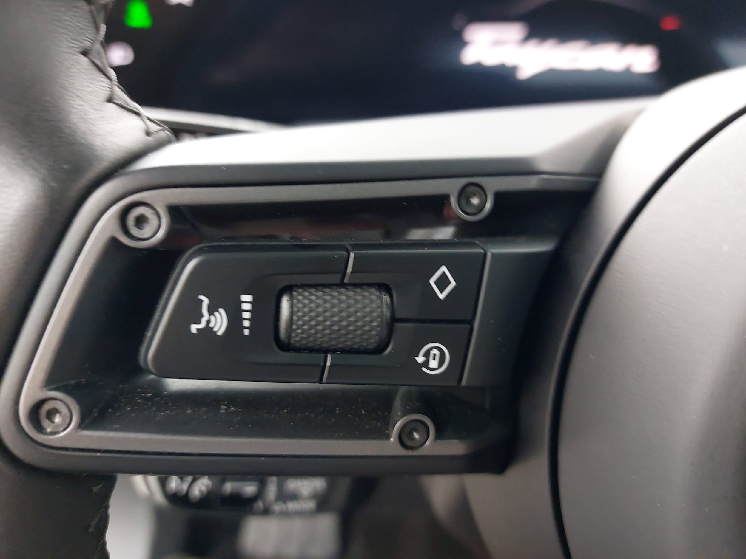 2021 Porsche Taycan Turbo S - Photo 17
