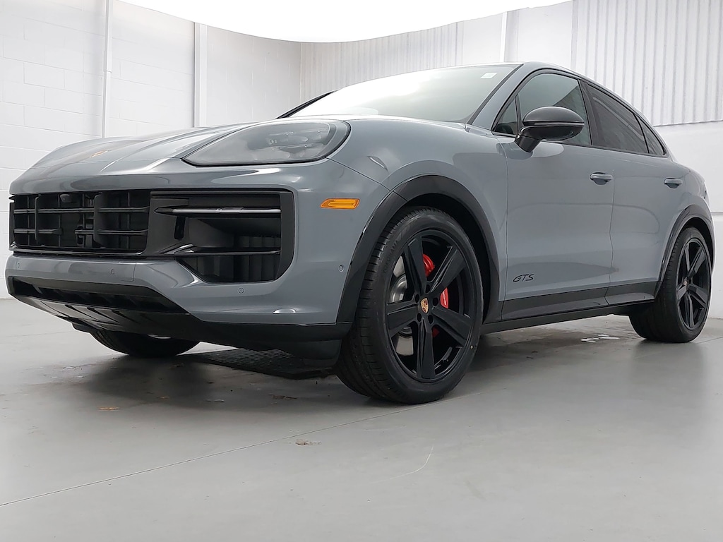 New 2026 Porsche Cayenne GTS SUV