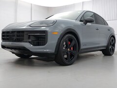 2026 Porsche Cayenne GTS SUV