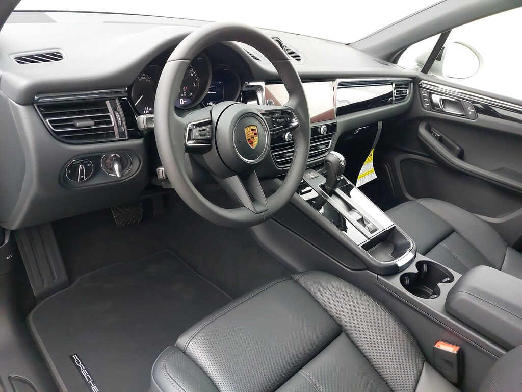 New 2026 Porsche Macan SUV