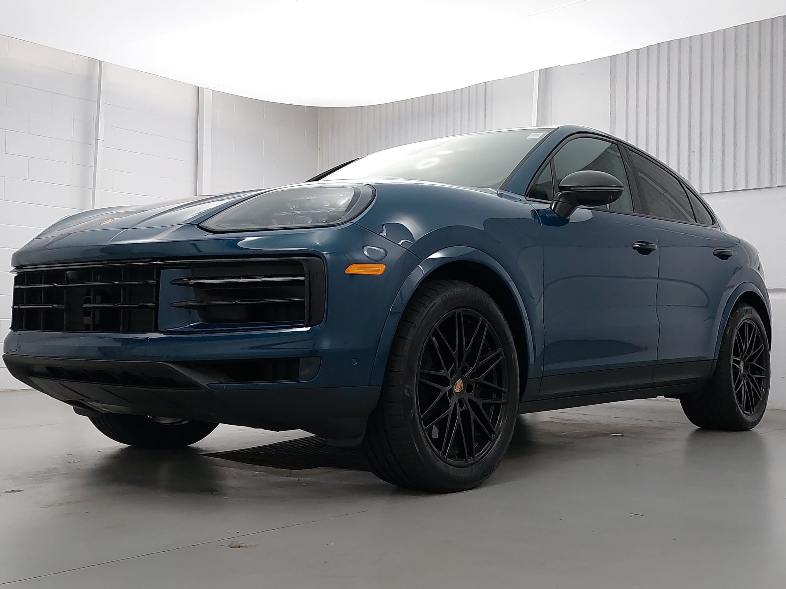 2025 Porsche Cayenne Coupe