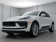 2026 Porsche Macan SUV