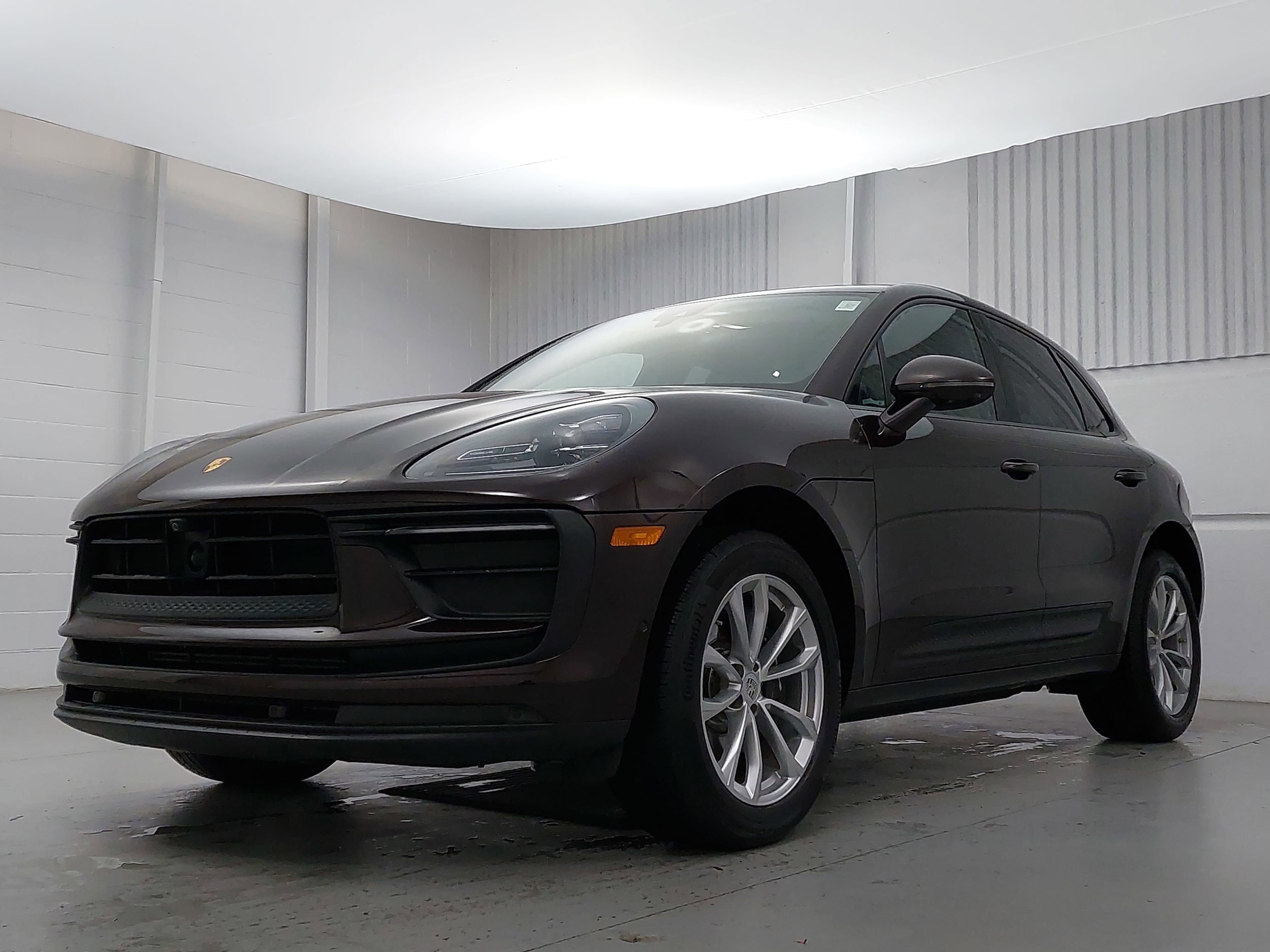 2024 Porsche Macan Base's photo