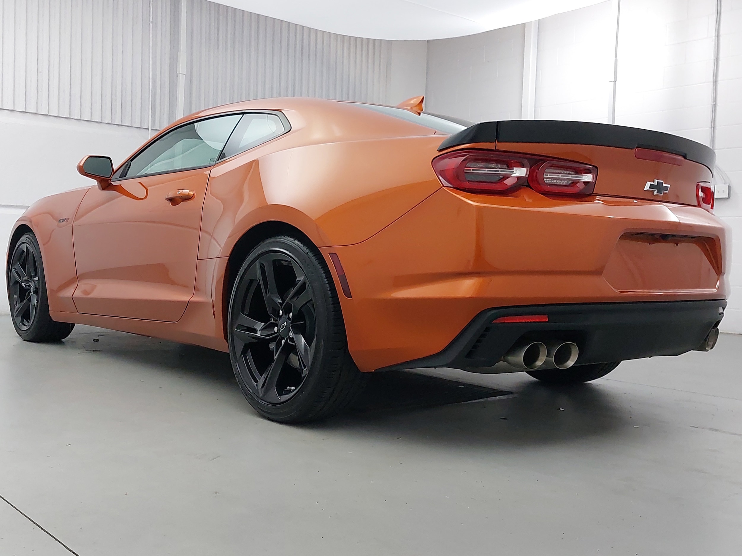 2023 Chevrolet Camaro LT1 photo 3