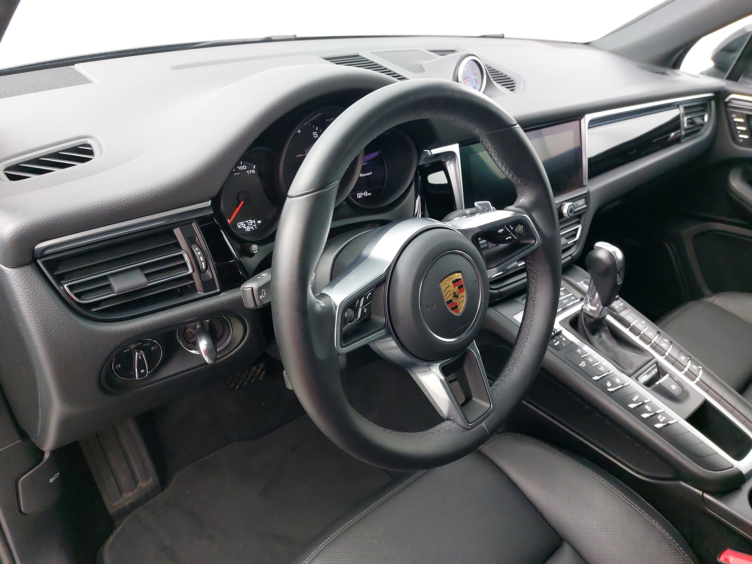 2020 Porsche Macan photo 4