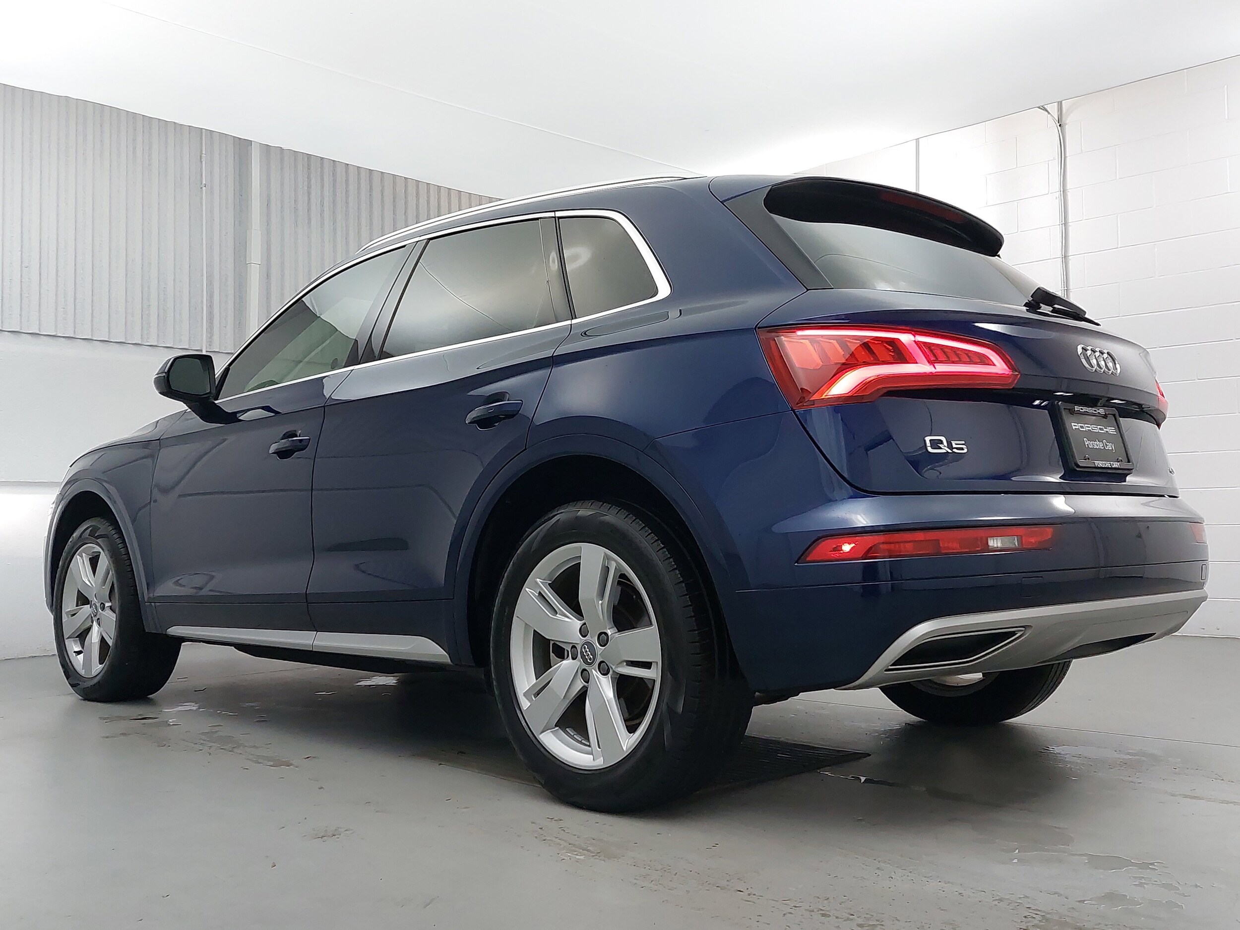 2019 Audi Q5 2.0T Premium photo 3