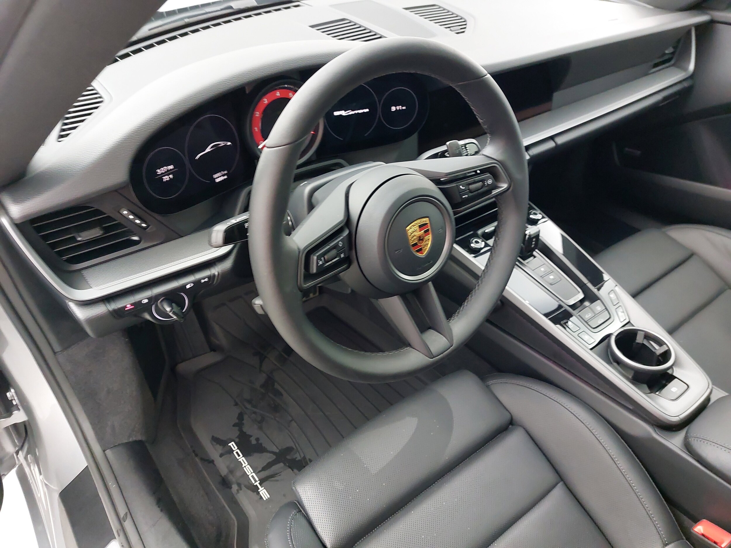 2024 Porsche 911 Coupe photo 3