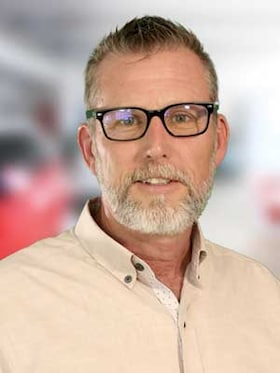 Staff member Eric Danford from ID_c8f14ed30804