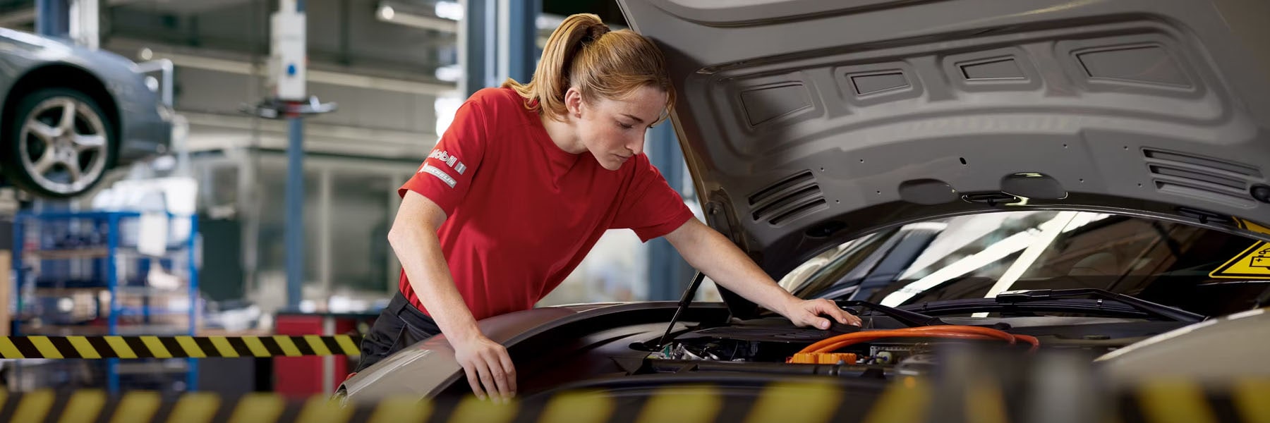Porsche Service Department