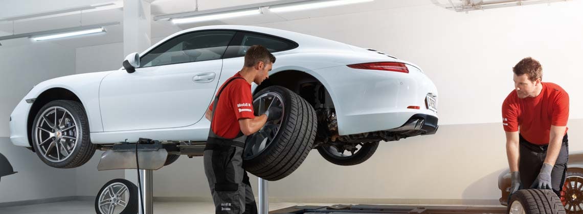 Porsche Tires