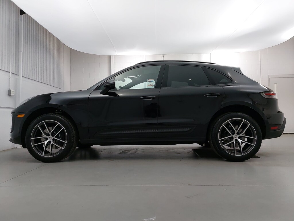 New 2026 Porsche Macan SUV