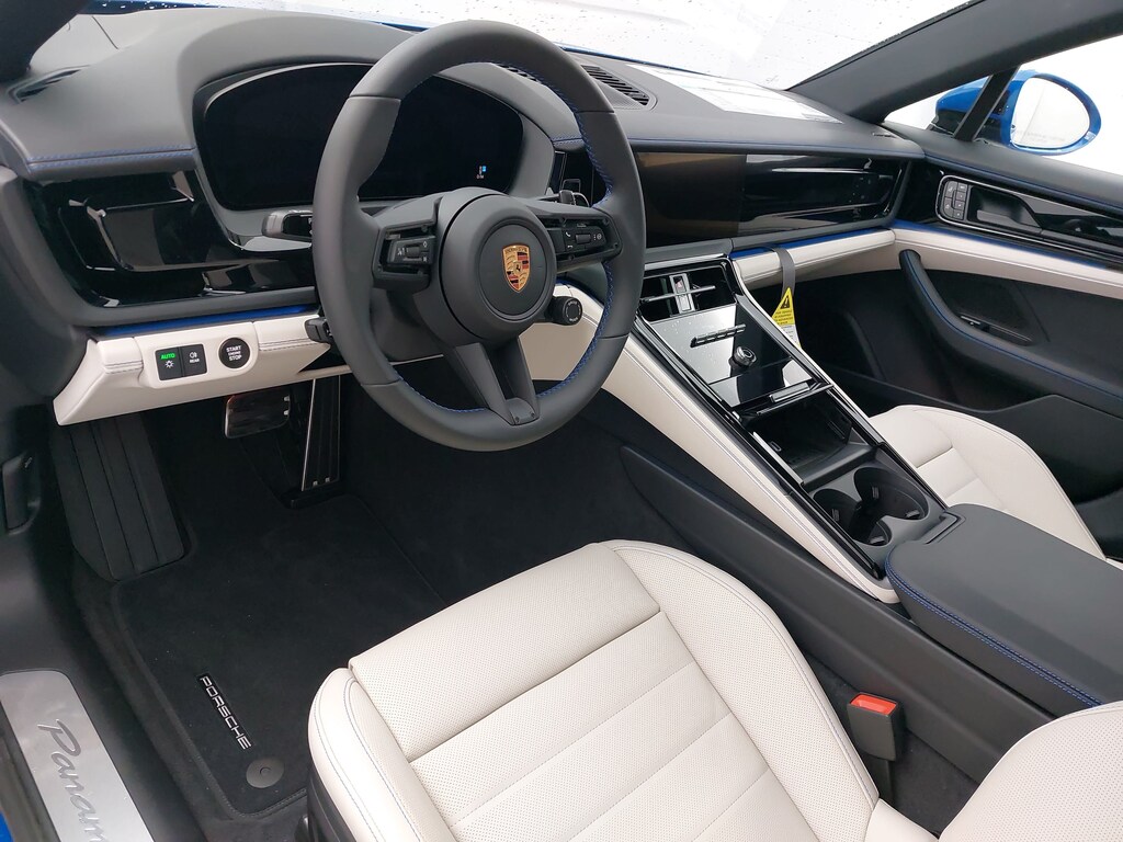 New 2026 Porsche Panamera Hatchback