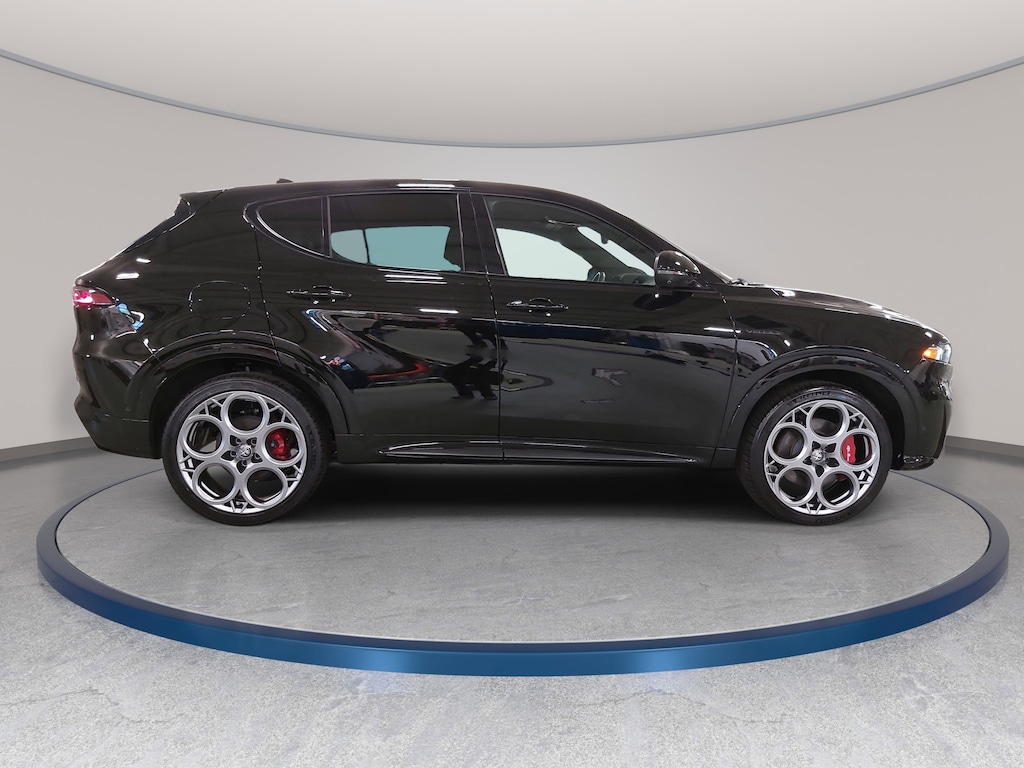 Used 2025 Alfa Romeo Tonale Base SUV