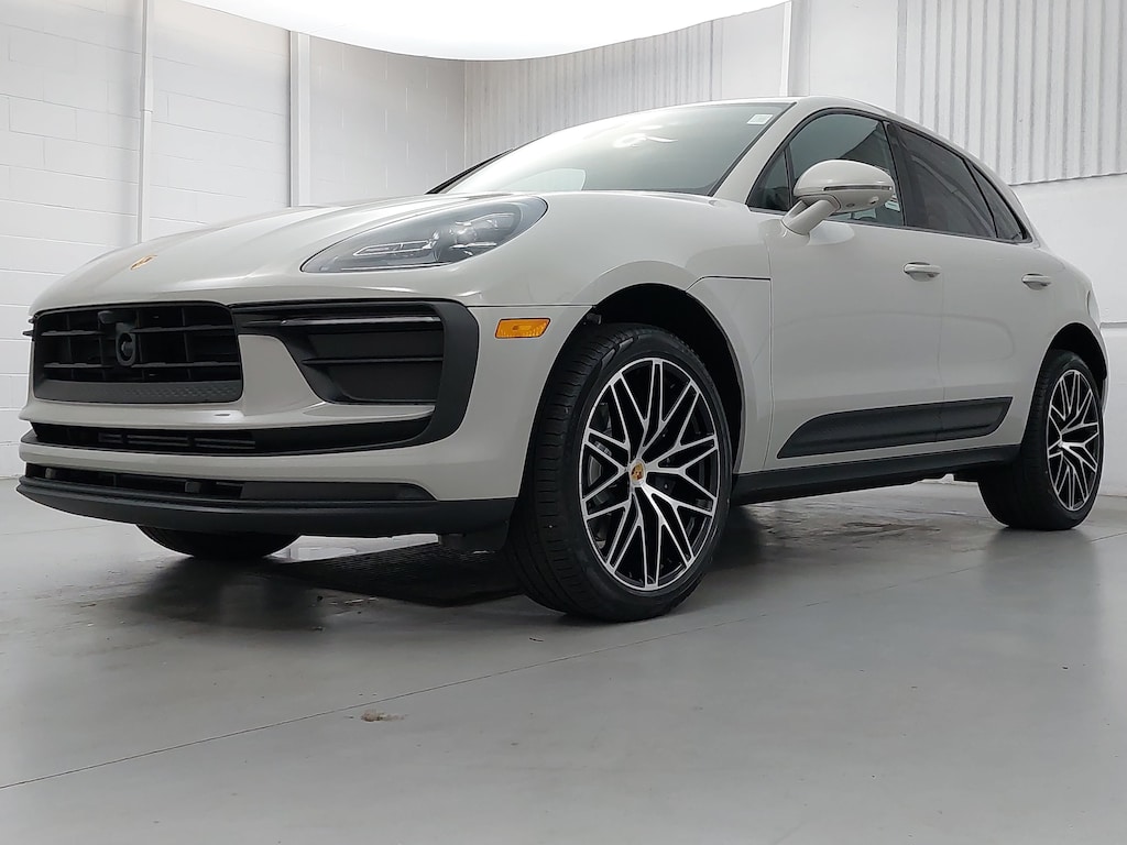 New 2026 Porsche Macan SUV