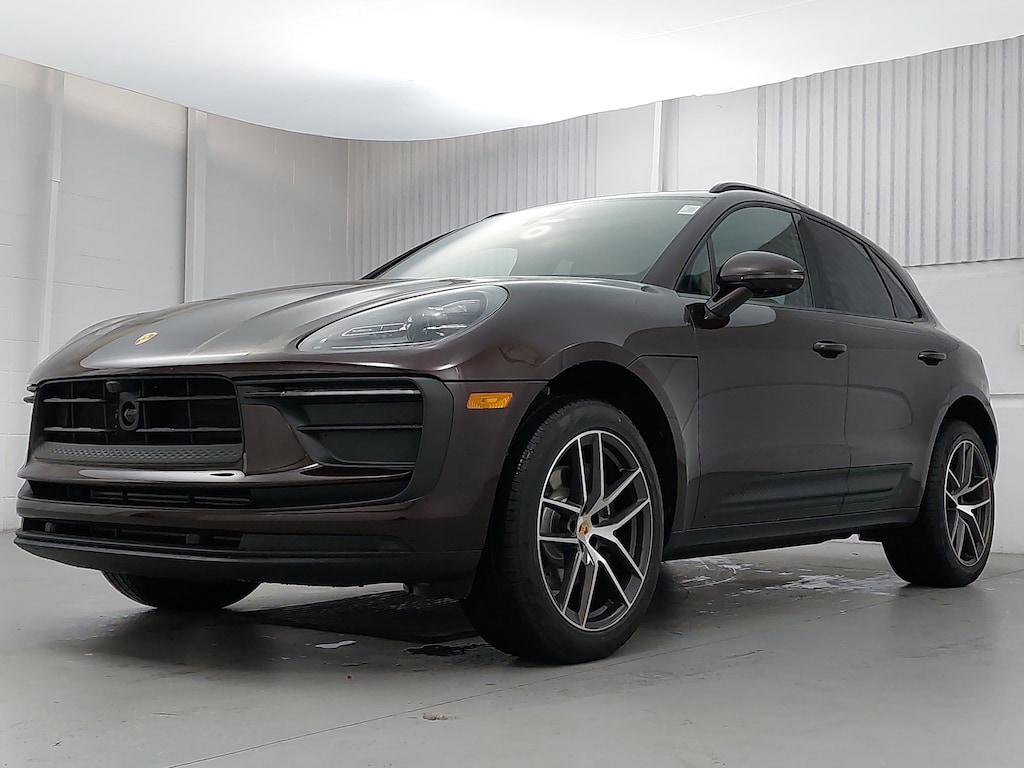 New 2026 Porsche Macan  SUV