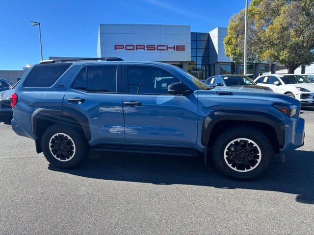  Toyota 4Runner i-FORCE MAX