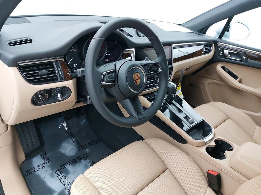 New 2026 Porsche Macan  SUV