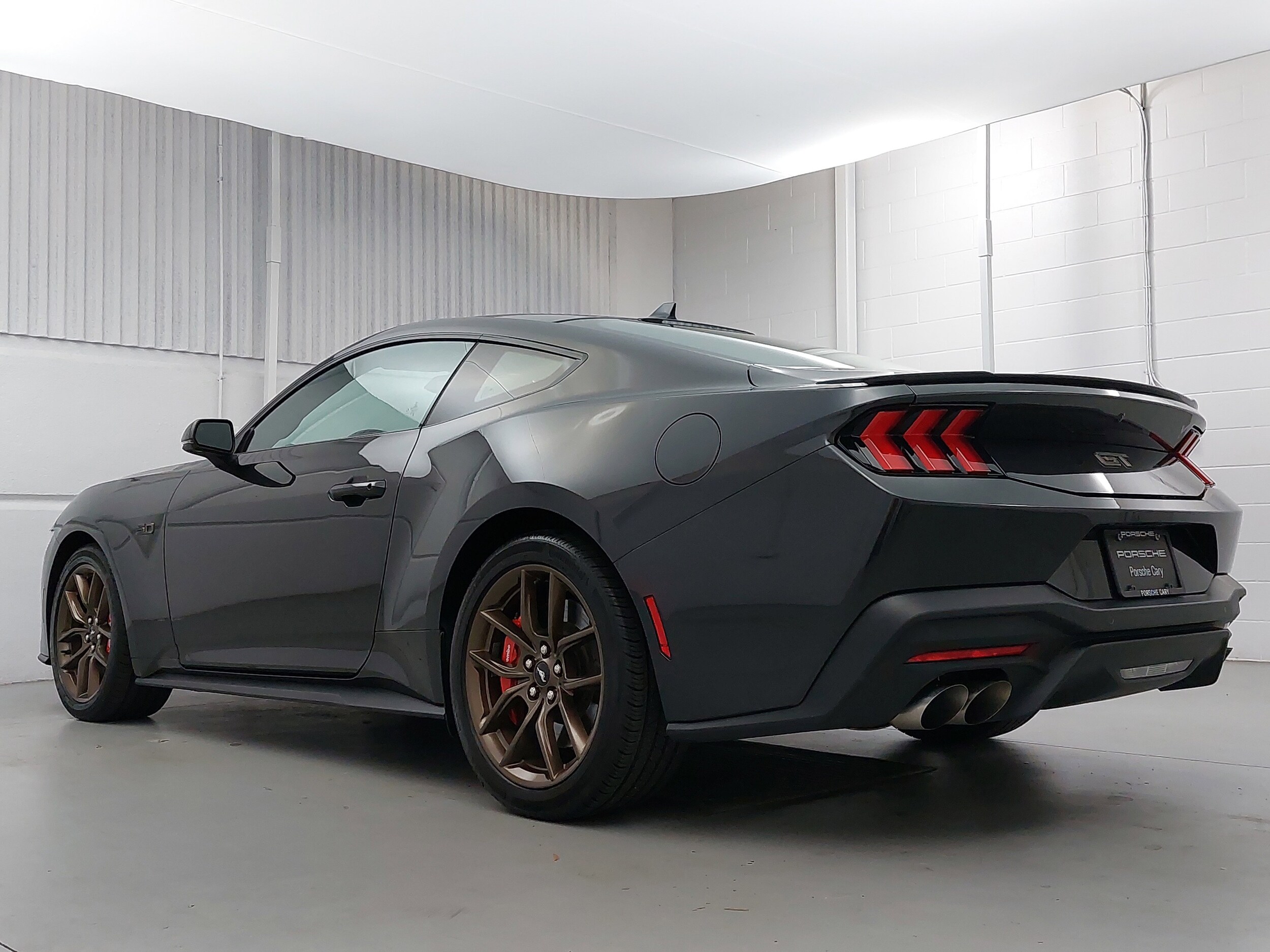 2024 Ford Mustang GT Premium photo 3