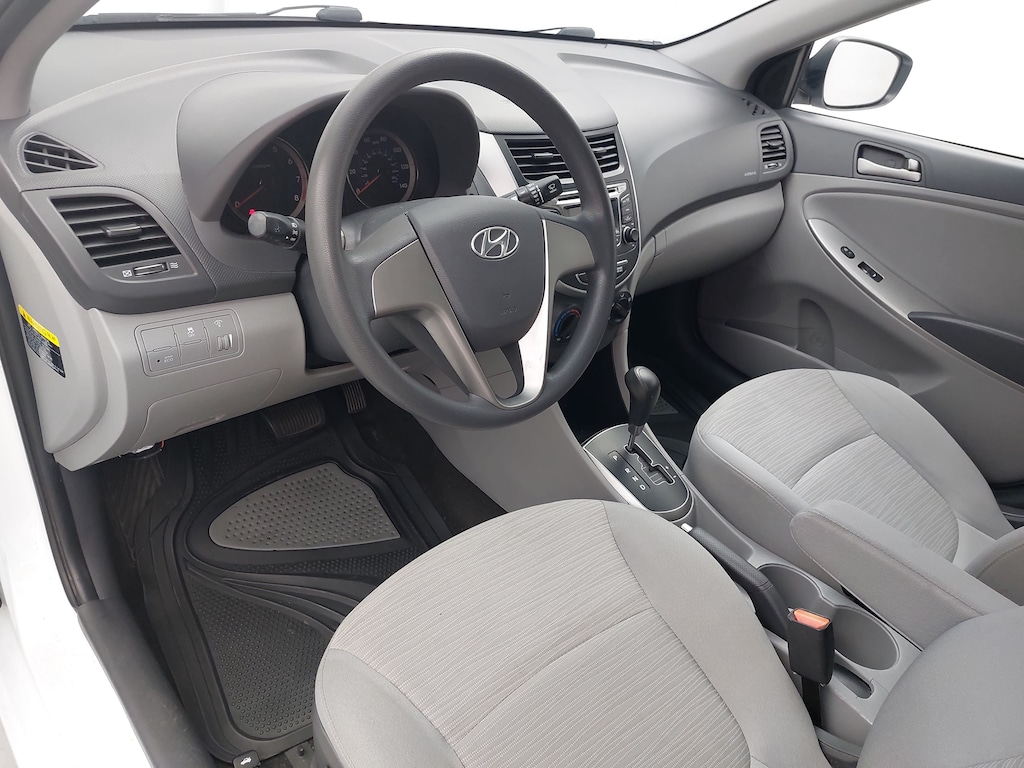 Used 2016 Hyundai Accent SE Sedan