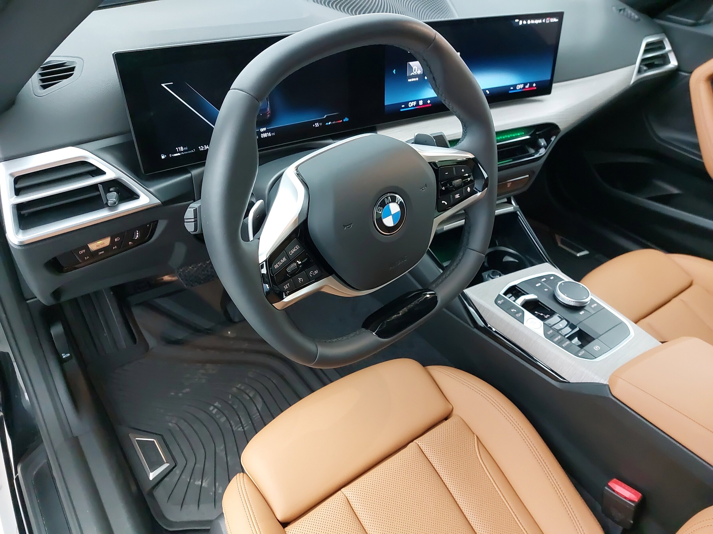 2025 Bmw 230i Coupe photo 4