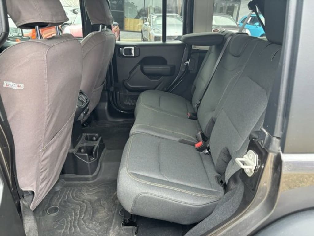 Used 2024 Jeep Wrangler Sport SUV