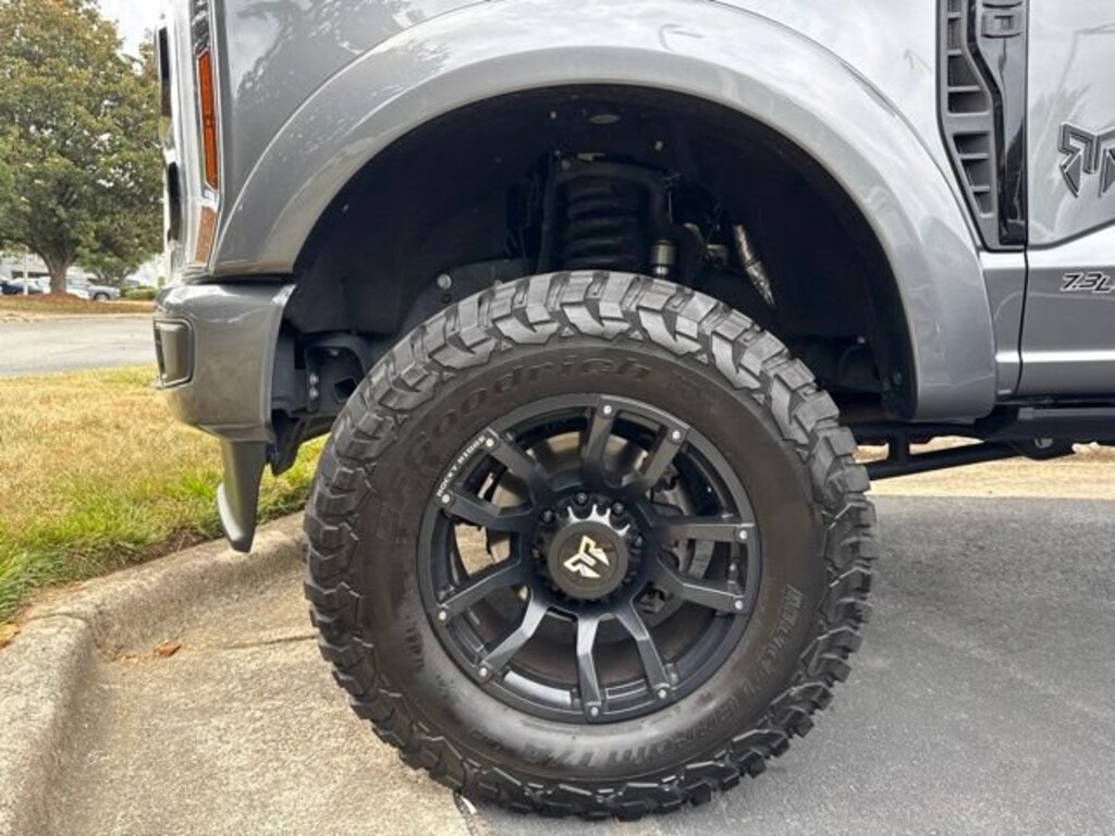 Used 2024 Ford F-250 Truck Crew Cab