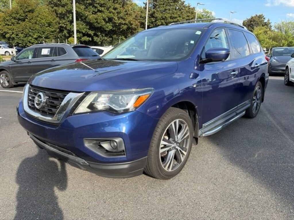 Used 2020 Nissan Pathfinder Platinum SUV