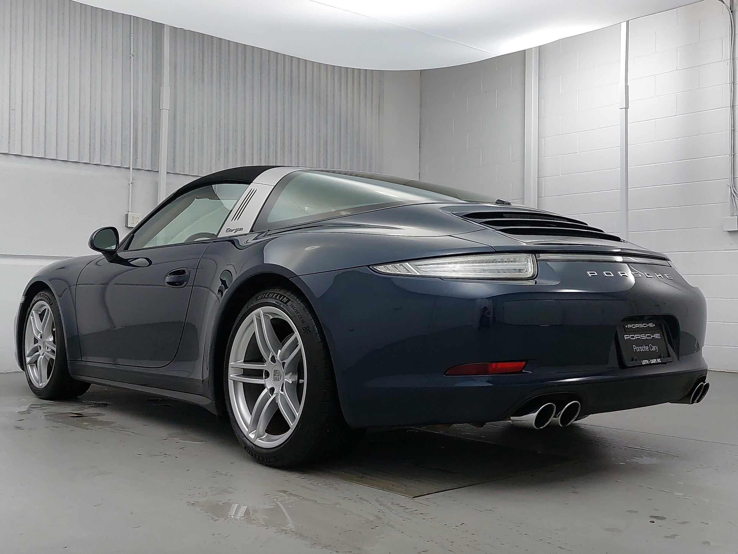 2016 Porsche 911 Targa 4 Coupe photo 3