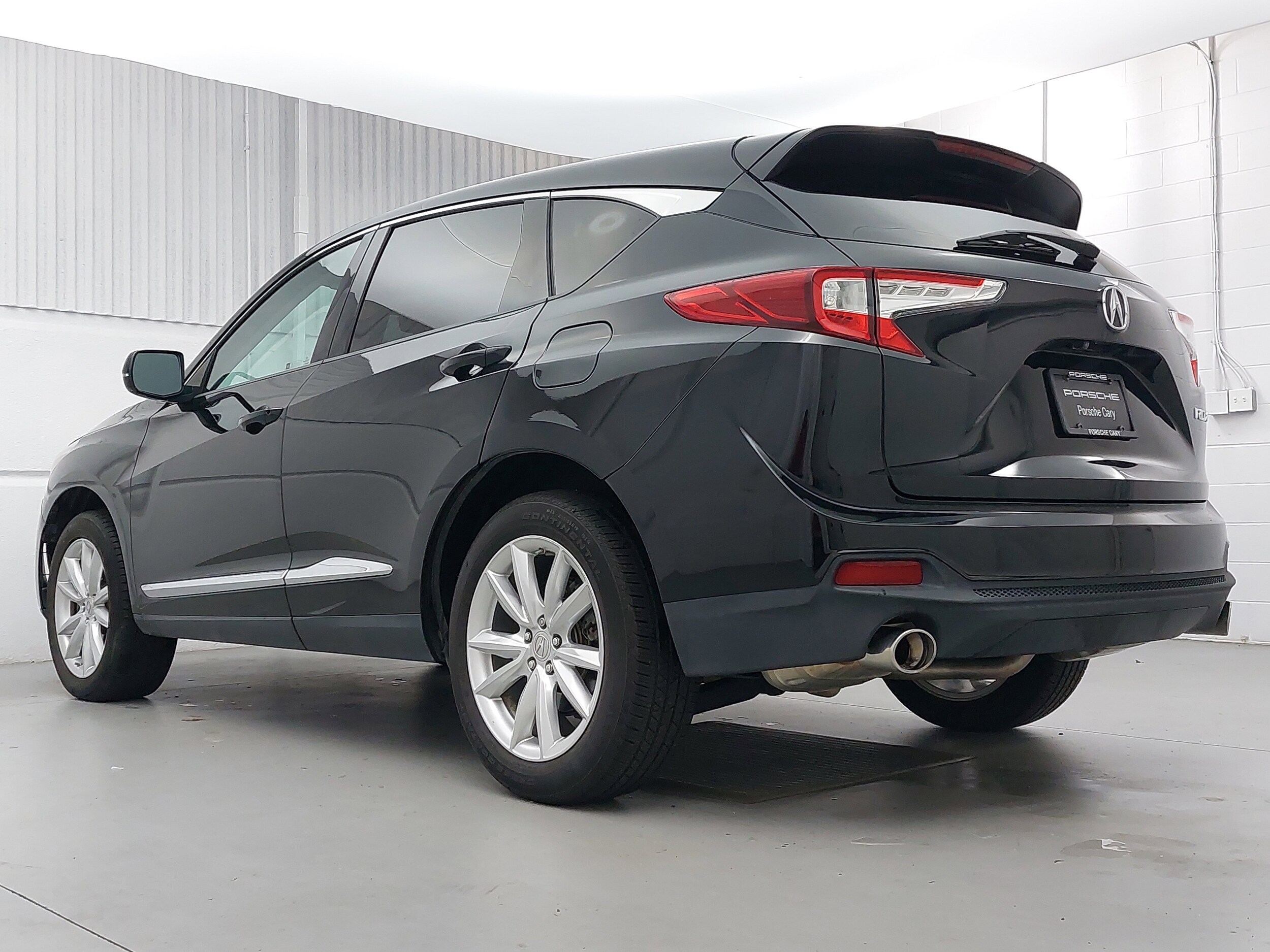 2020 Acura RDX photo 2