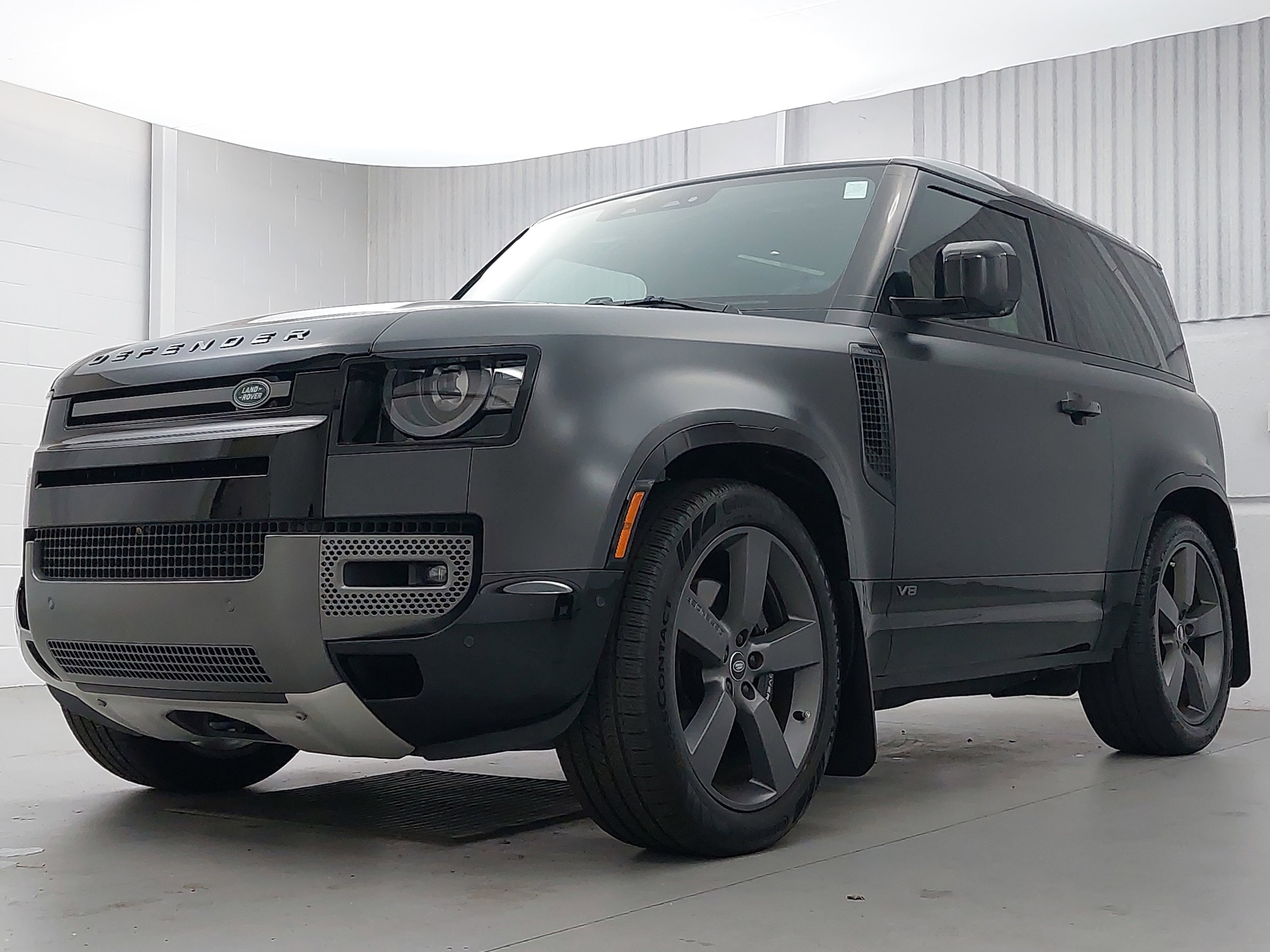 2023 Land Rover Defender 90 Carpathian Edition