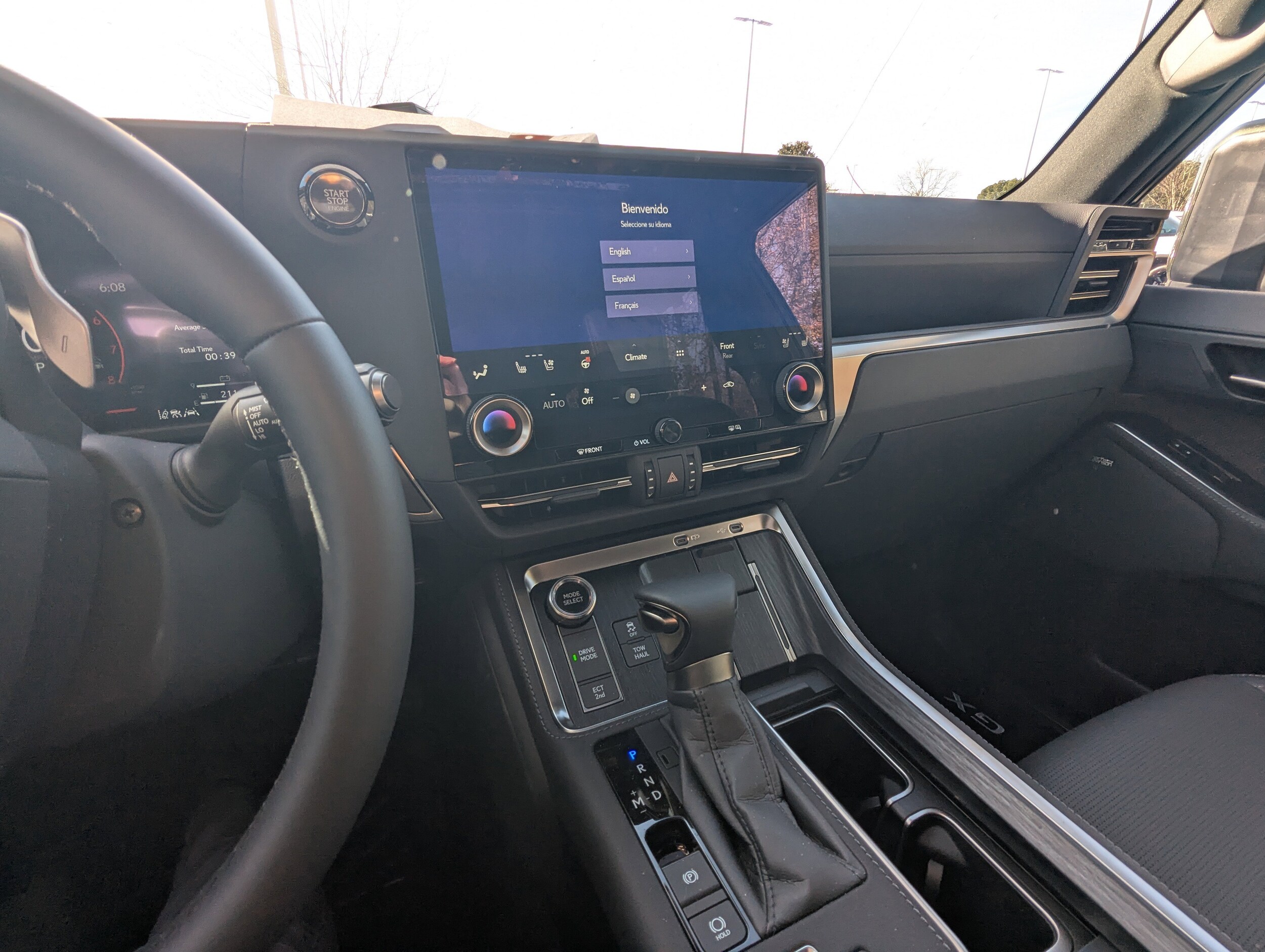 2025 Lexus GX 550 Luxury photo 3