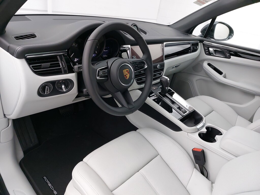 New 2026 Porsche Macan SUV