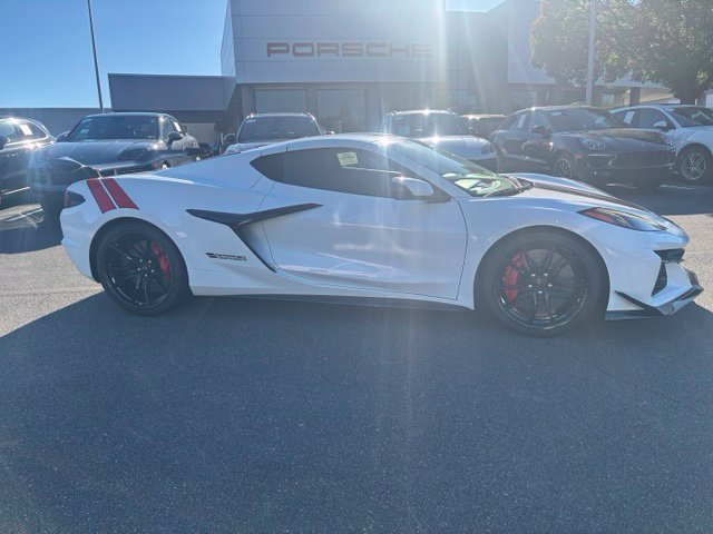Used 2027 Chevrolet Corvette Grand Sport w/1LT Coupe