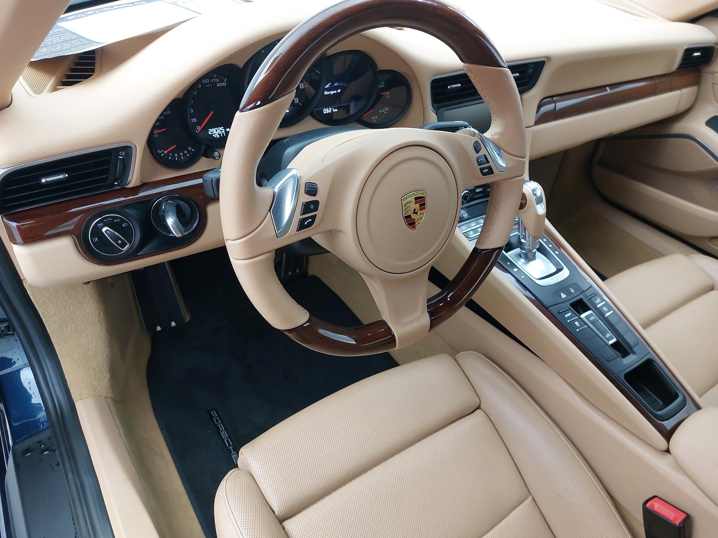 2016 Porsche 911 Targa 4 Coupe photo 4