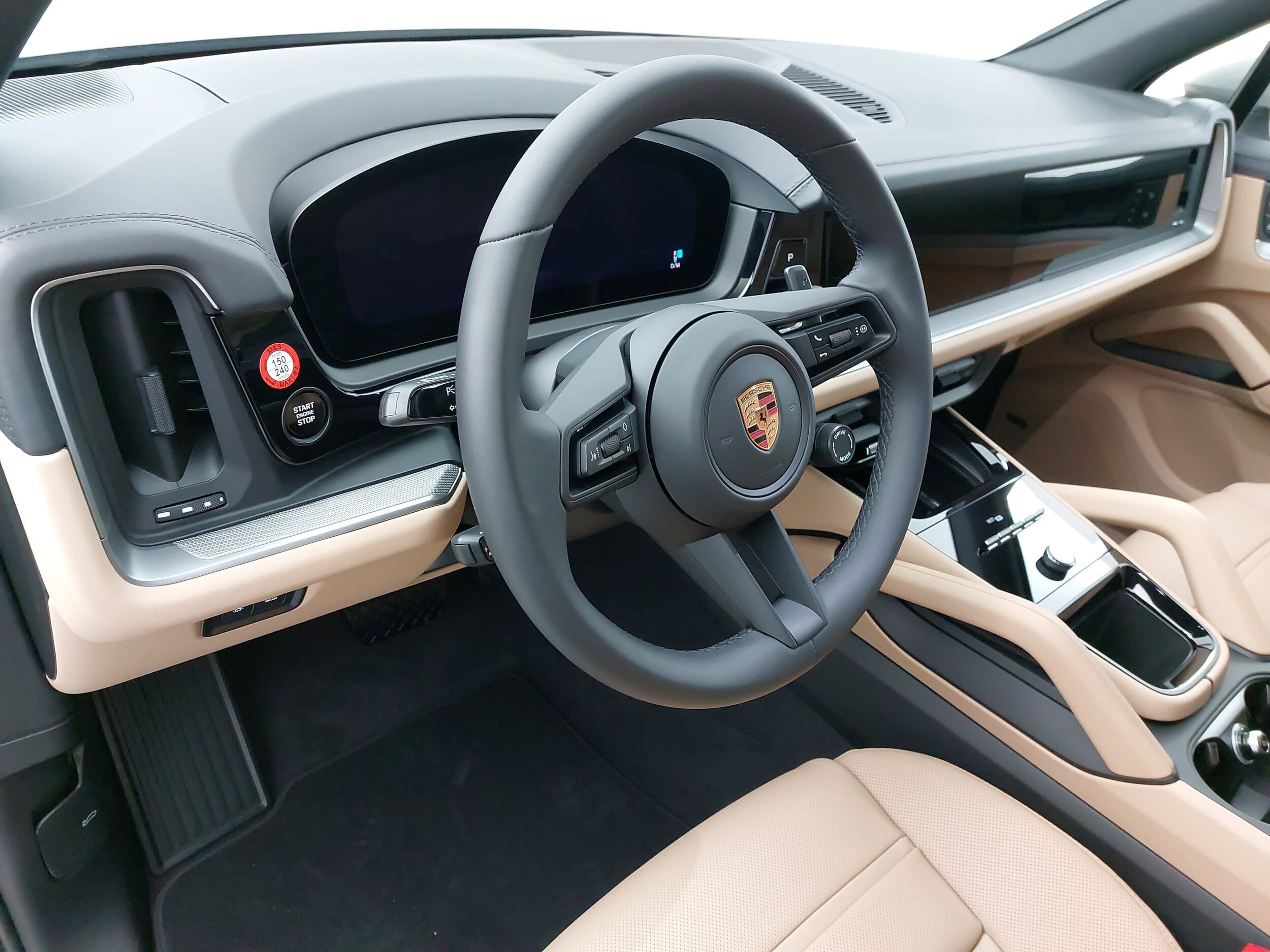 2026 Porsche Cayenne photo 4