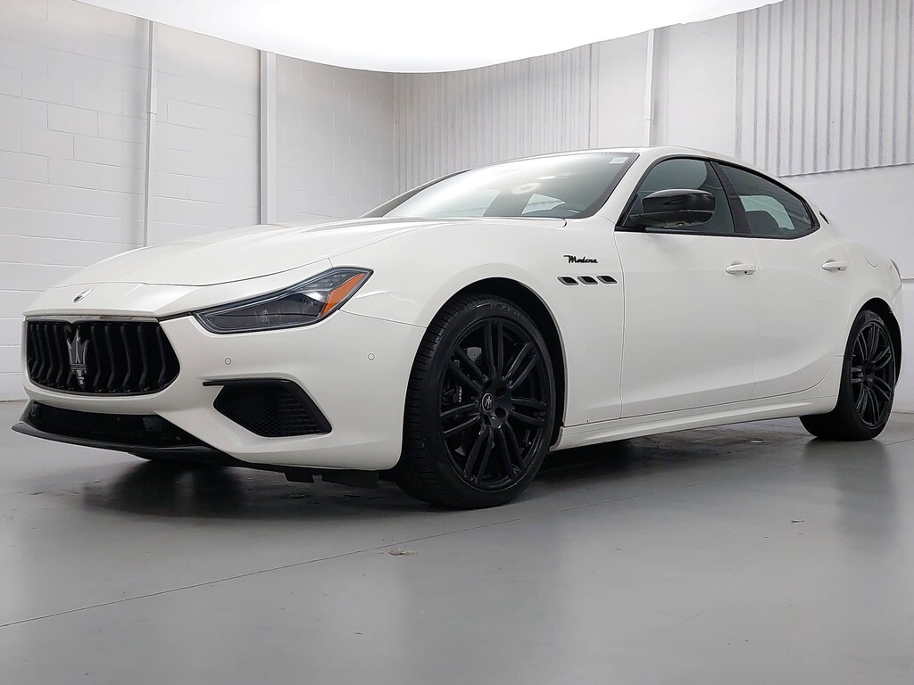 Certified 2023 Maserati Ghibli Modena Sedan