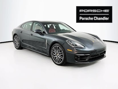 2021 Porsche Panamera Rear Seat Highlights