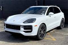 2026 Porsche Cayenne E-Hybrid SUV