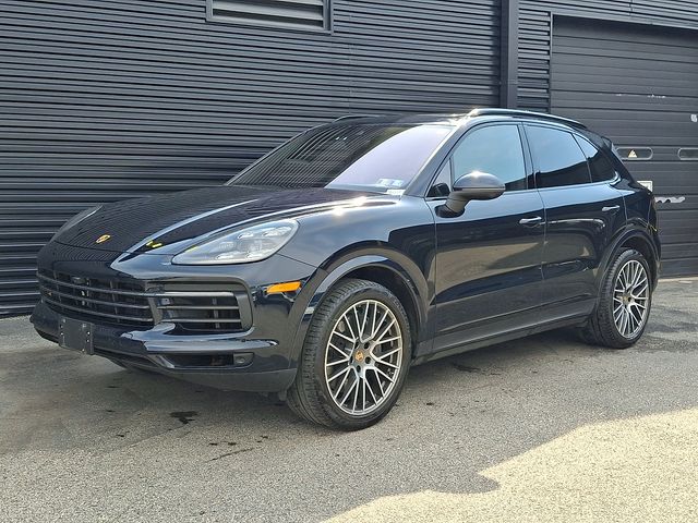 2023 Porsche Cayenne Platinum Edition S's photo