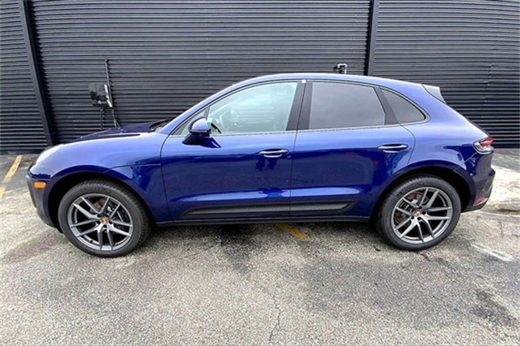 New 2025 Porsche Macan SUV