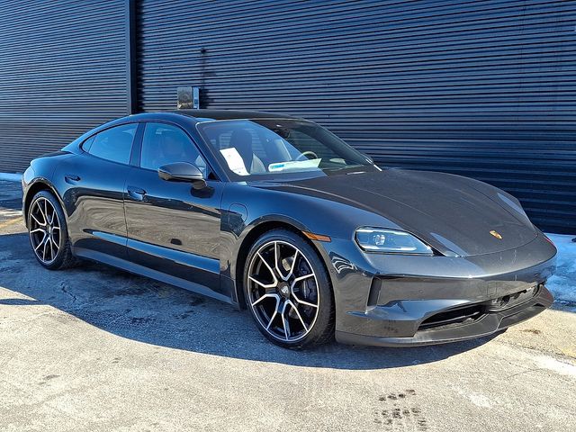 2025 Porsche Taycan Base - Photo 9