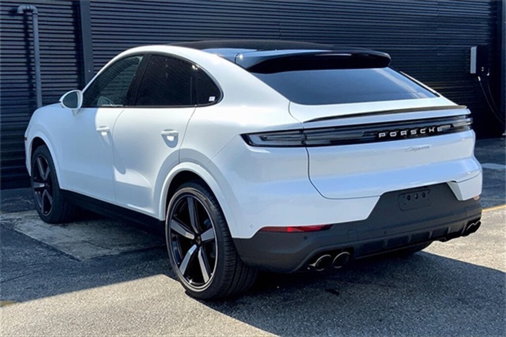 New 2025 Porsche Cayenne Coupe Coupe