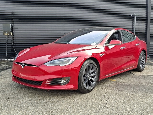 2020 Tesla Model S Long Range's photo
