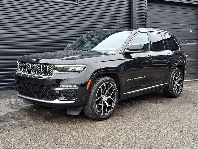 2023 Jeep Grand Cherokee Summit Reserve