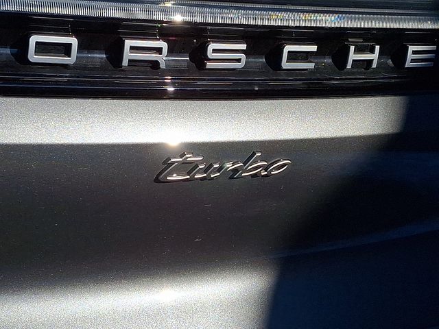 2025 Porsche Cayenne Turbo E-Hybrid - Photo 22