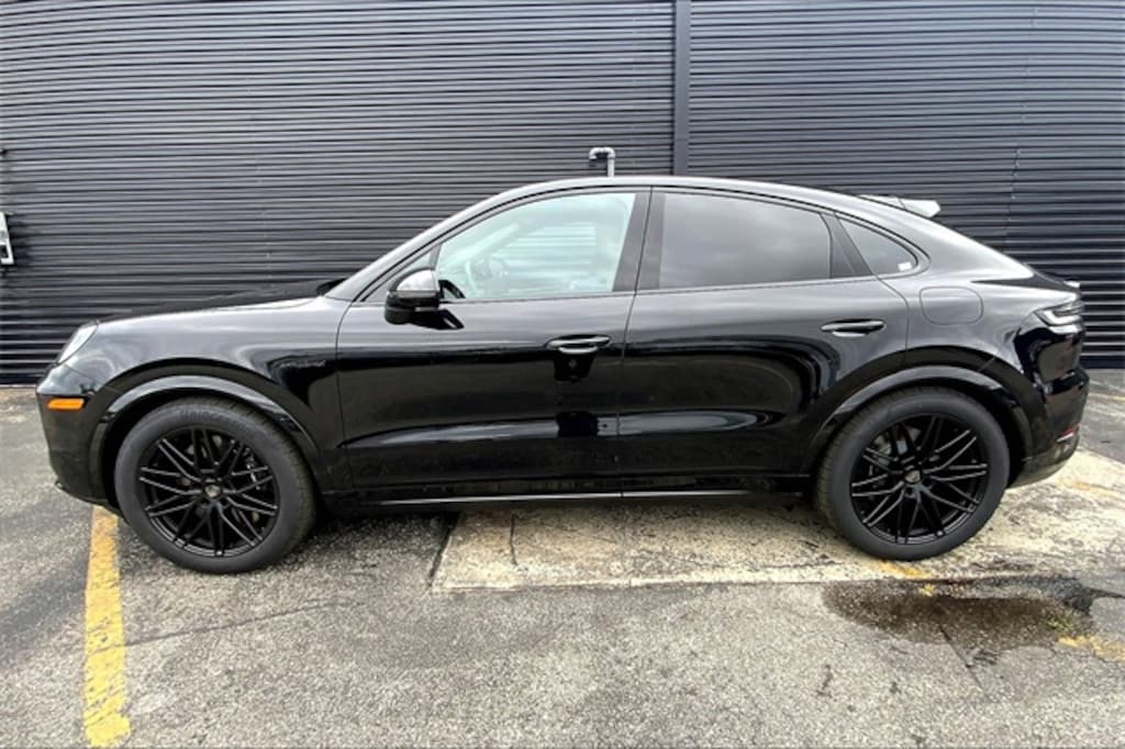 New 2026 Porsche Cayenne Turbo E-Hybrid Coupe Coupe